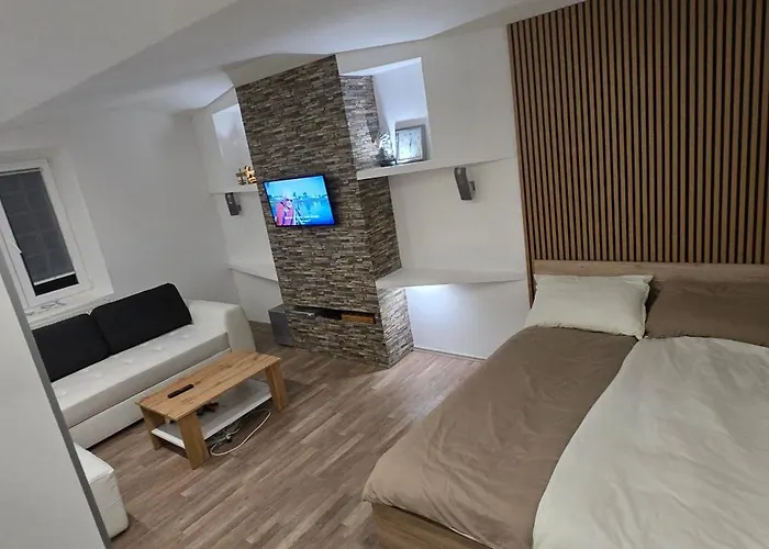 Kajzarka Ferienhaus *